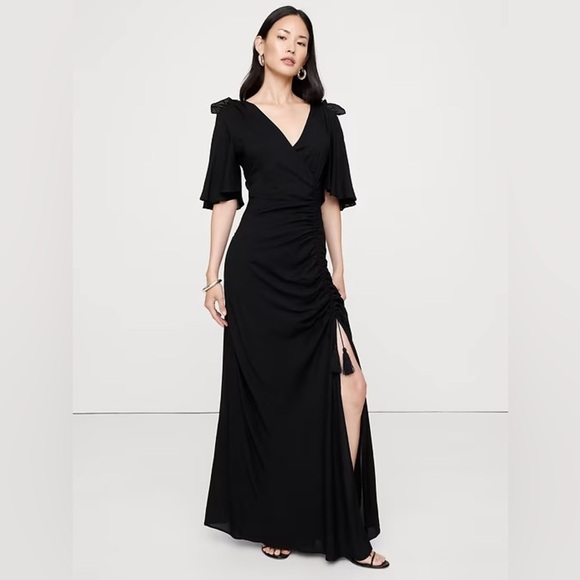 NWT! BANANA REPUBLIC STRETCH-CREPE FLUTTER-SLEEVE MAXI DRESS - SIZE 12 & 16 🎭